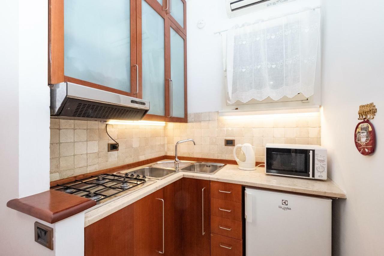 Campo De' Fiori Cozy Nest Lägenhet Rom Exteriör bild